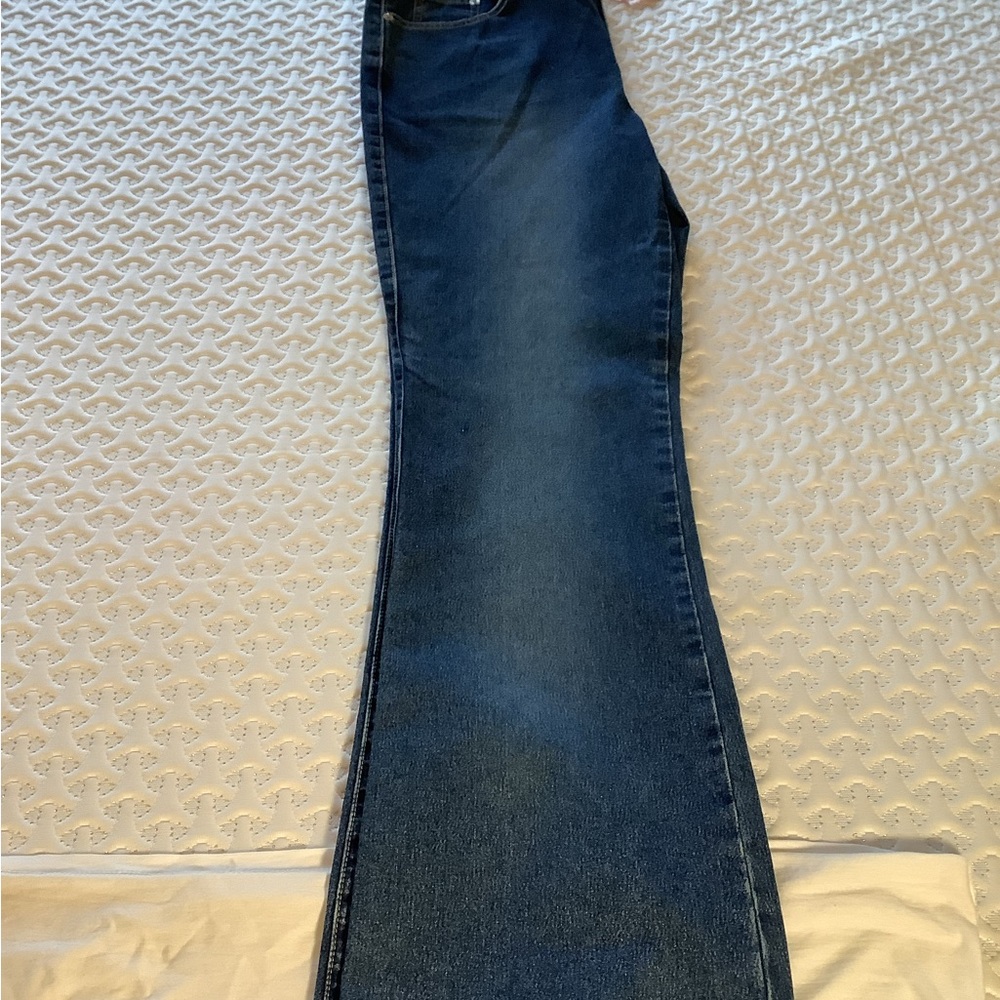 Maria Gabrielle Bootcut Jeans with Drawstring - Picture 3 of 7